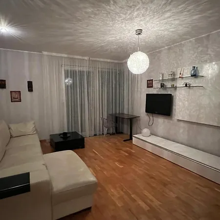 Daire Tva Oaza V Srdci Vinohrad Prag